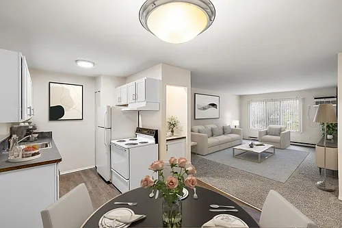 Wellington Place Apartments Photo 1