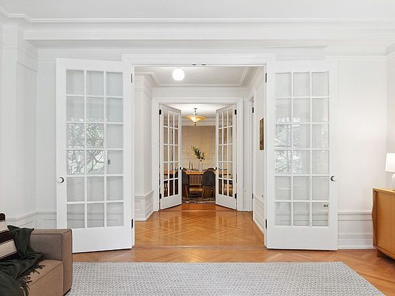 2nd image of 500 W End Ave APT 2B