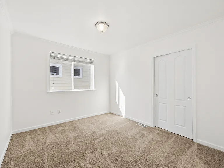 18314 115th Ave E — Photo 27