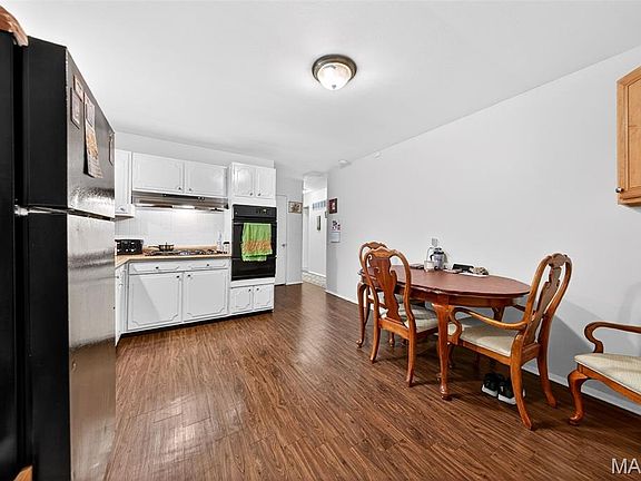 5th image of 1395 Redbird Dr