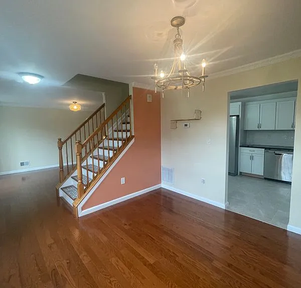 92 Callahan Ct — Photo 13