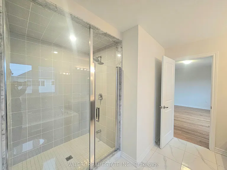 22 Hylton Dr — Photo 11