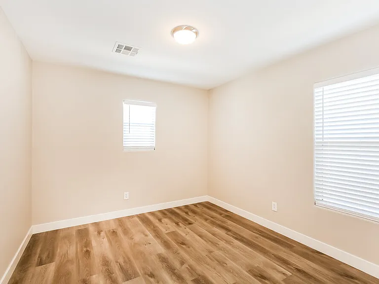 25 Copper Pine Ave — Photo 14