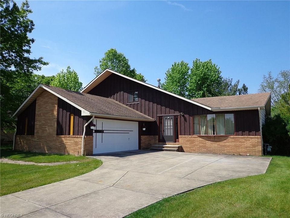 1st image of 8720 Stephanie Dr