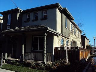 1st image of 305 Rayos Del Sol Dr