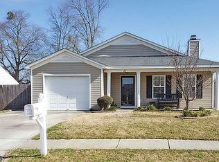 124 Crimson Oak Dr, Lexington, SC 29072