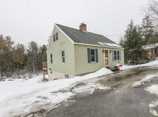 11 Shelburne Ln, Center Barnstead, NH 03225