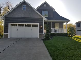 618 Stanton Ave, Mars, PA 16046