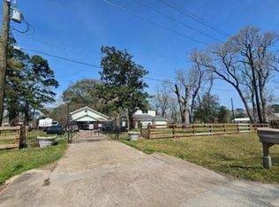 326 Spanish Cove Dr, Crosby, TX 77532
