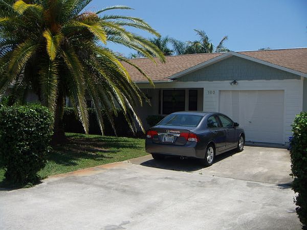 1st image of 160 10th Ave