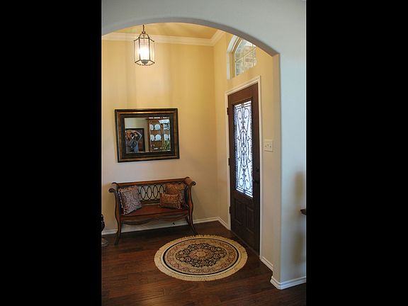 5th image of 1214 Bay Line Dr
