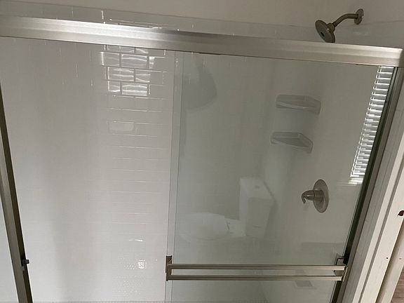 3rd image of 320 N Church St