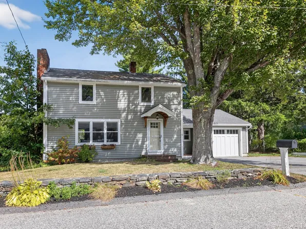 5 Pleasant Avenue, Cape Elizabeth, ME 04107