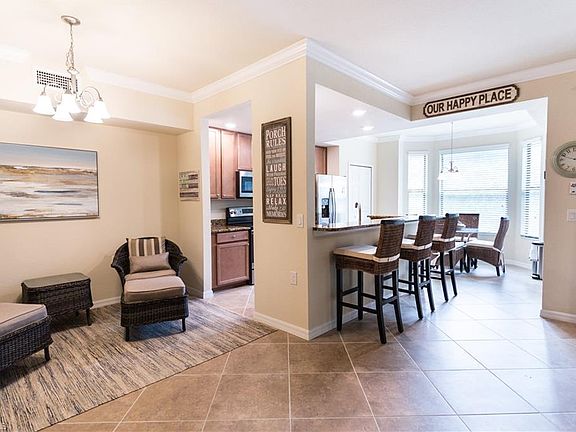 3rd image of 13761 Julias Way APT 316