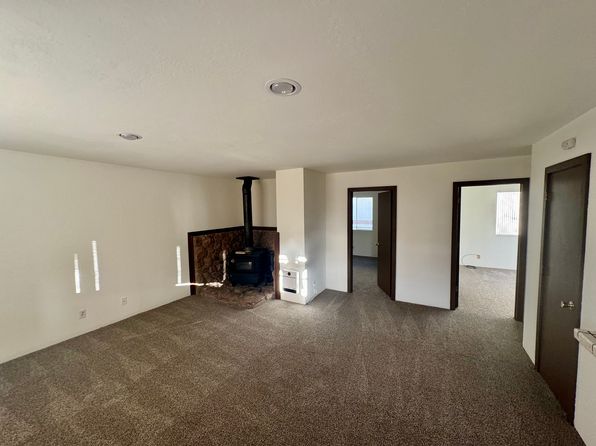 280 Sierra St #4