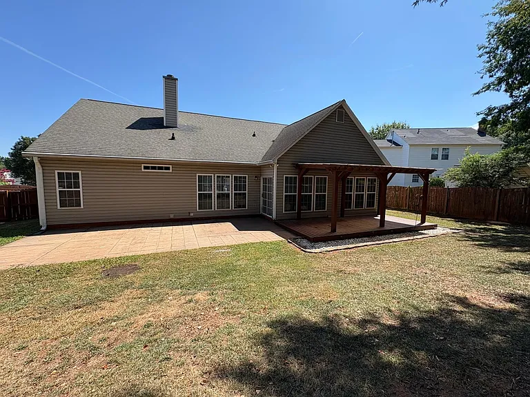 103 Lantana Ct — Photo 20
