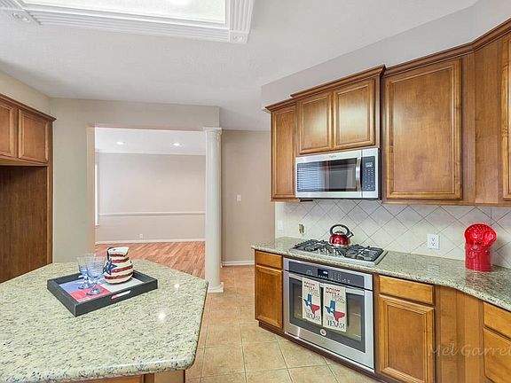 3rd image of 21834 Canton Pass Ln