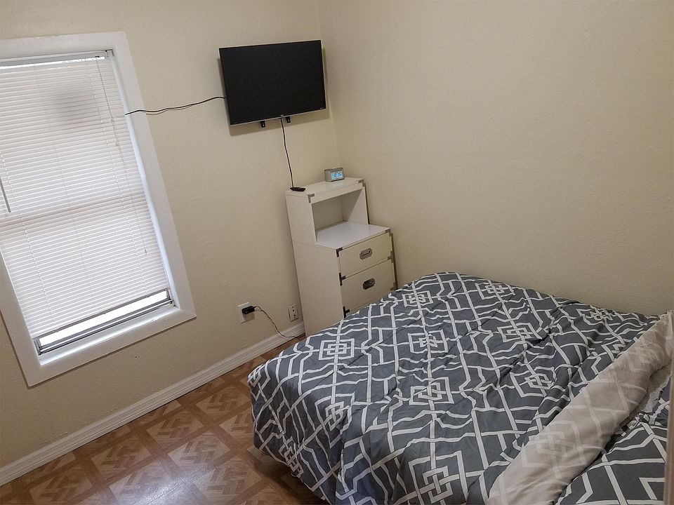 1st image of 549 San Bernardino St #2