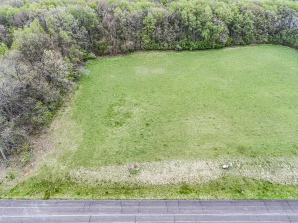 4600 Nantucket Dr #9, Jackson, MI 49201