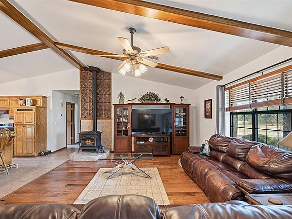 5th image of 17350 Lexie Ln