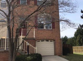 14083 Winding Ridge Ln, Centreville, VA 20121