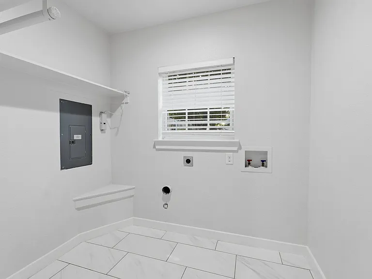 3721 Smartt St — Photo 23
