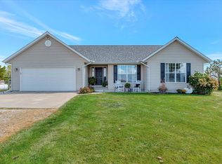 2206 County Road 0 E, Mahomet, IL 61853