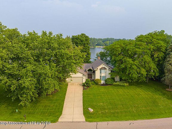 5th image of 9331 W Scenic Lake Dr