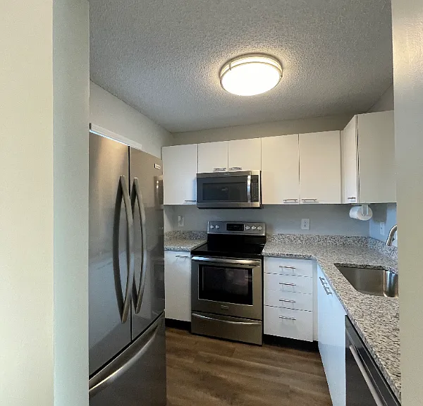 1697 Ridgebury Dr — Photo 8