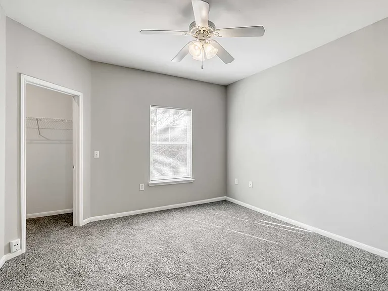 Worthington Point Apartments — Photo 51