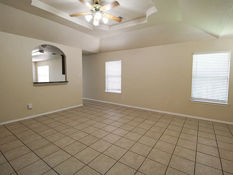 6511 Estes Flts — Photo 2