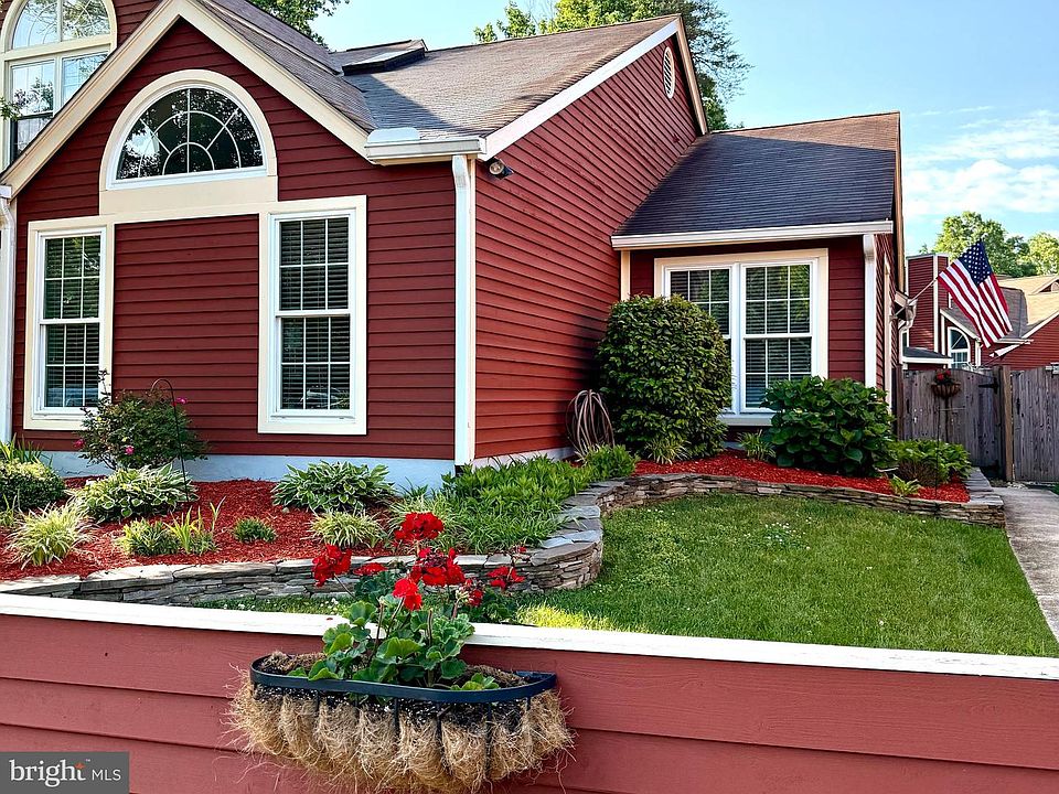 1st image of 953 Windwhisper Ln