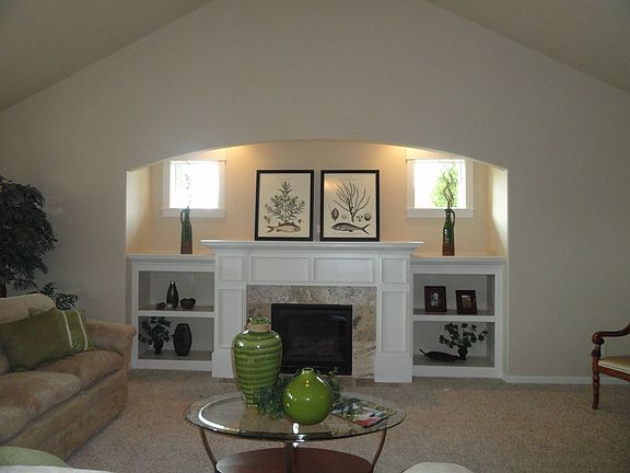 Beautiful Built ins!