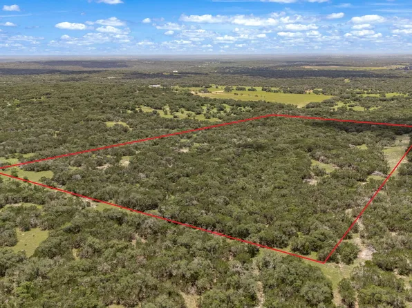 4601 county road 251, Hondo, TX 78861