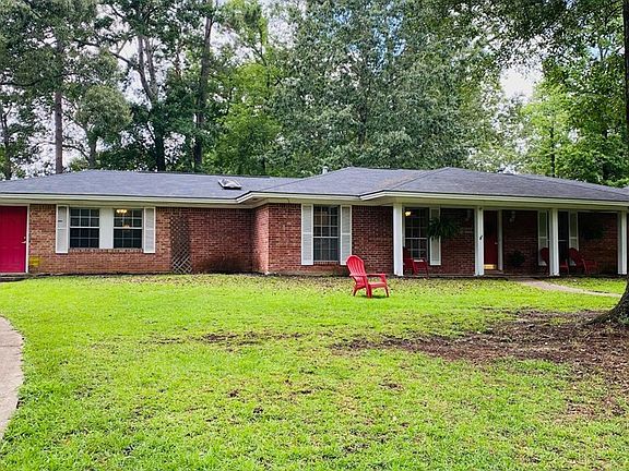 3rd image of 1444 Sleepy Hollow Dr