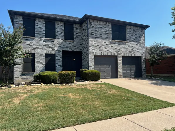 616 Destin Dr, Fort Worth, TX 76131