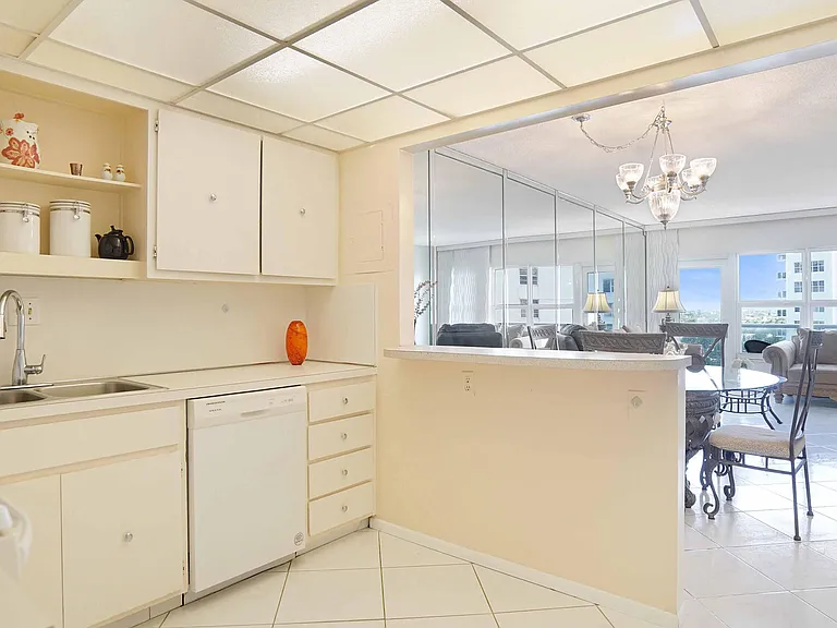 3550 Galt Ocean Dr #809 — Photo 9