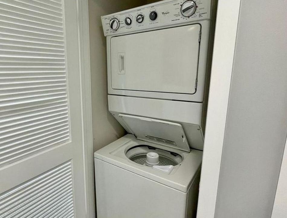 1st image of 400 W Ocean Blvd Unit 709