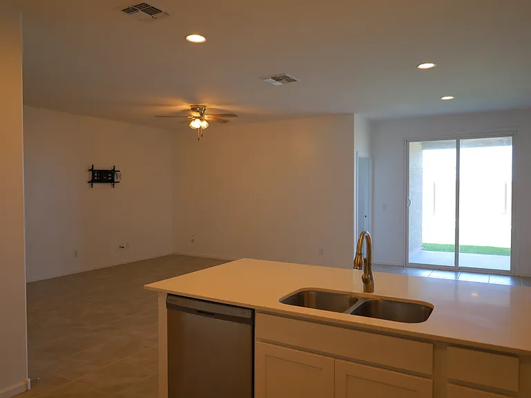 11036 W Atlantis Way — Photo 9