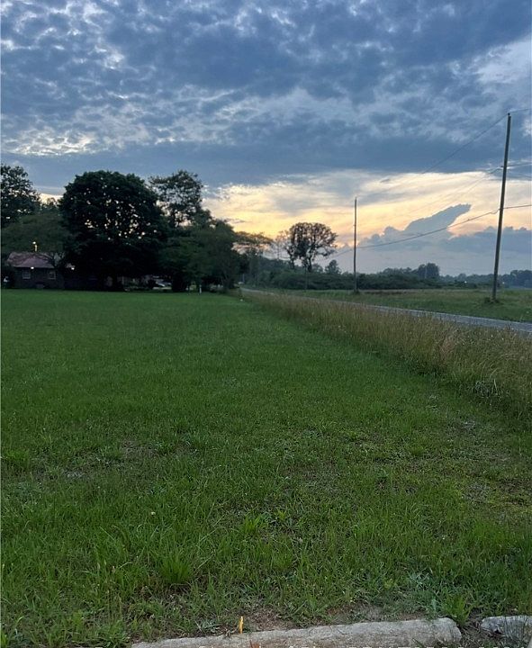 2nd image of 0 S Stewartsville Rd