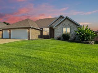 4826 S Ridgecrest Dr, Springfield, MO 65810