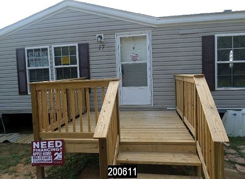 1st image of 17 Martineck Ln