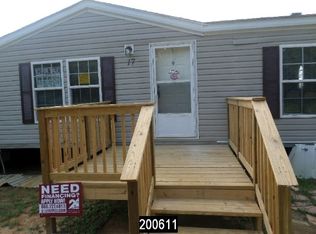 17 Martineck Ln, Defuniak Springs, FL 32433