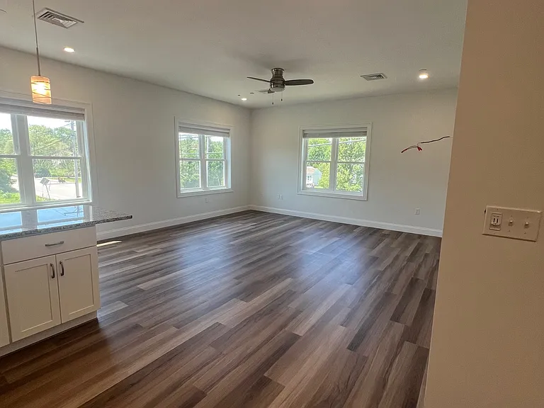 236 W Main St #203 — Photo 9