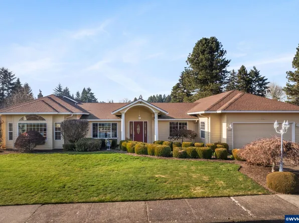 2347 Broadview Ln NW, Salem, OR 97304
