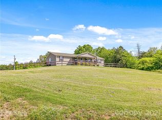 5 Calm Dr, Weaverville, NC 28787