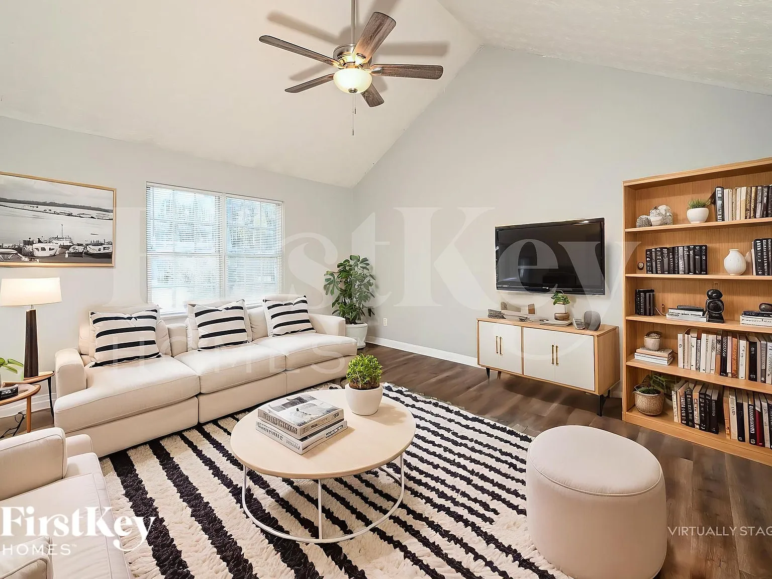 3 bed, 2.5 bath, 1850 sqft, $2,410 — Photo 3