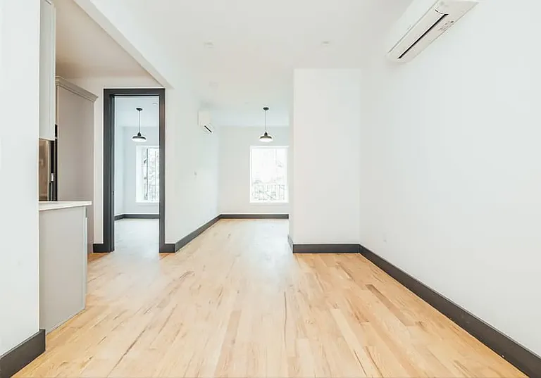 919 Gates Ave #2N — Photo 1