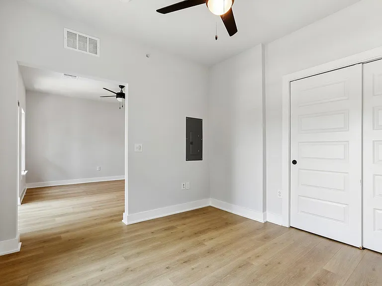 3101 Govalle Ave #212 — Photo 13