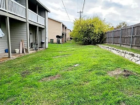 3rd image of 2917 Prairie Flower Cir #C
